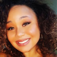 Nicole B.