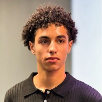 Esdras Goncalves