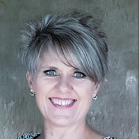 Lynette Esterhuizen