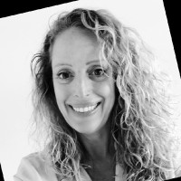 Samantha Spry, Pmp