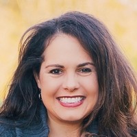 Elena Mangan