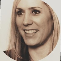Lynne Arnold