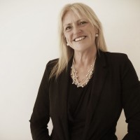 Simone Marais