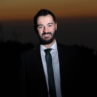 Mark Hakmé