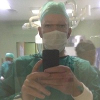 Dr François Van Niekerk