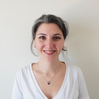 Simge Tezel