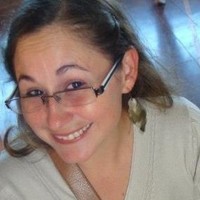 Lorena Andrea Benito