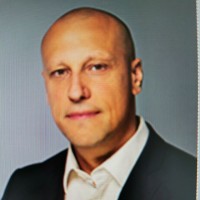 Roland Zirk