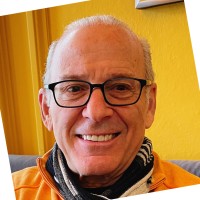 Howard Wollner