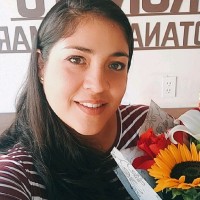 Mónica Flores