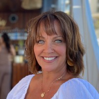 Mary J Thompson