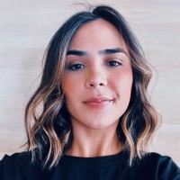 Renata M. Peixoto Sousa
