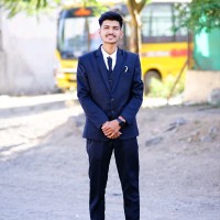 Ravindra Kapadnis