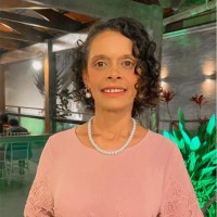 Cíntia Angélica Melo