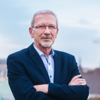 Tibor Eperjesi