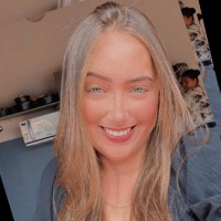 Larissa Cristina Gonçalves