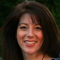 Elizabeth Reust