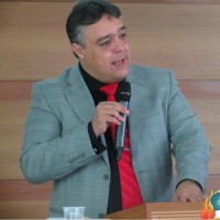 LEONARDO NOVAIS