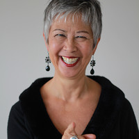Lynn Sumida