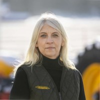 Eva Ahlin