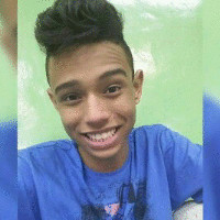 Vini Santos