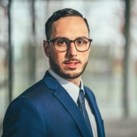 Dr. Simon Körber