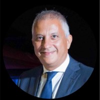 Roberto Leo