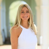 Julia Edwards