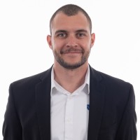 Evan Schott