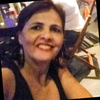 Andrea Rodrigues