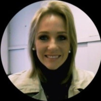 Julia Hickmann Morés