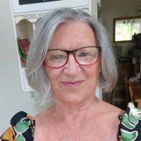 Linda Waite