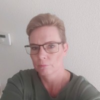 Claudia Van Hattem
