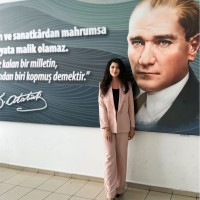 Melek Şahin