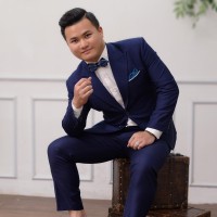 Luong Lee
