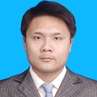 杨伟伟