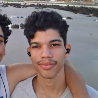 Enos Henrique Silva Machado