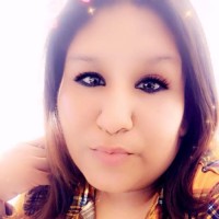 Janine Flores