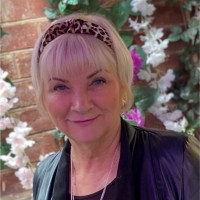 Lesley Harper