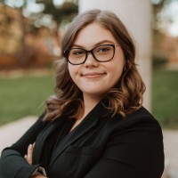 Emily Callaghan, Mba
