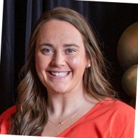 Caitlin Stoll