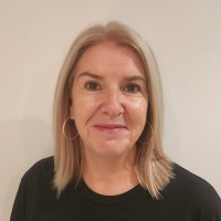 Bernadette Mckinnon