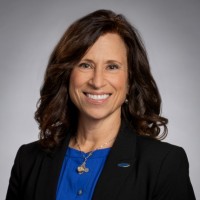 Letty Schamp, Pe