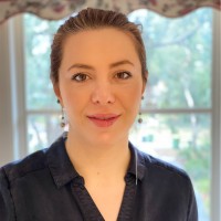Dr Niloofar Najafzadeh