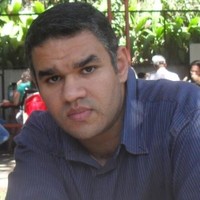 Lombardi Oliveira Leite