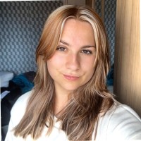 Reina Van Den Enden