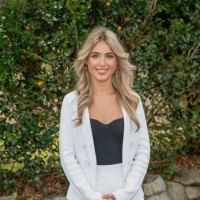 Isabella Polovich