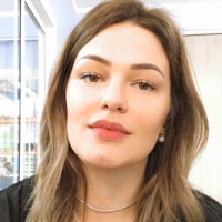 Valéria Tavares