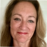Dorine Veldhuyzen, MBA