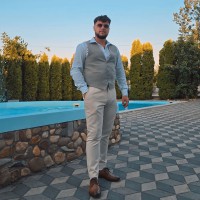 Bojan T.